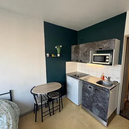 Au Coeur De 25 Bed & Breakfast 3*